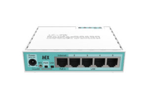 Mikrotik RB750GR3 | Usmerjevalnik