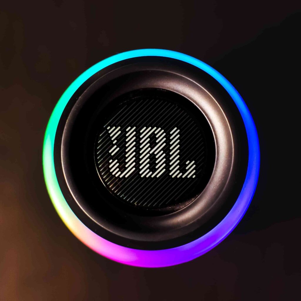 Jbl zvočniki po najboljših cenah pri komponentku
