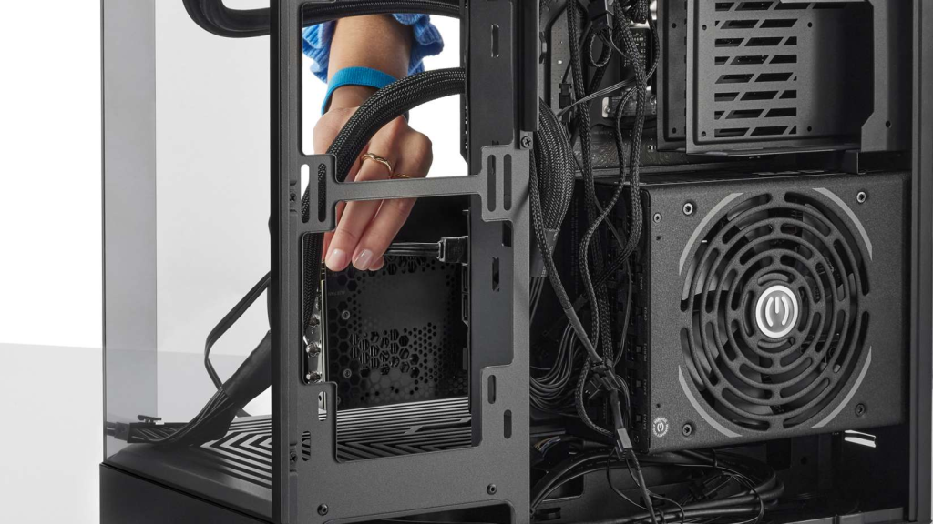 Kako zgraditi intel gaming računalnik v letu 2024 28 Kako zgraditi intel gaming računalnik v letu 2024
