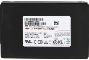 Samsung PM897 MZ7L3960HBLT-00A07 | 960GB 2,5" SATA III | Enterprise V-NAND TLC | 560/530 MB/s SSD Disk