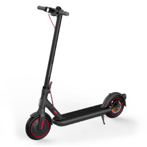 Xiaomi 4 Pro | Domet 55km | Do 700W | Vrhunski Električni Skiro
