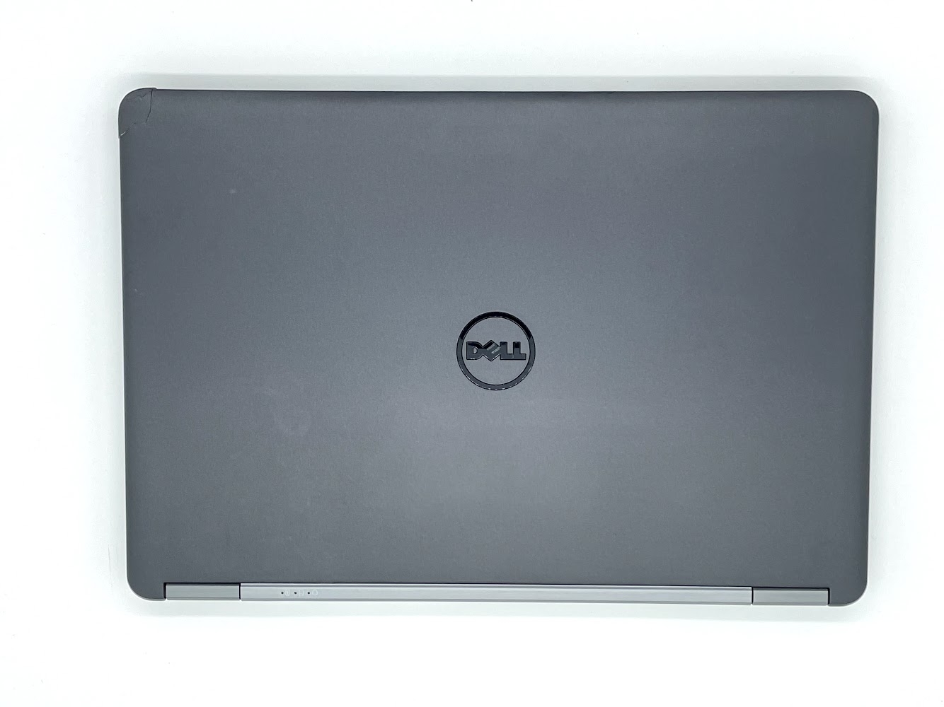 Prenosnik dell latitude e7450 / i7 / ram 8 gb / ssd disk / 14,0″ fhd komponentko